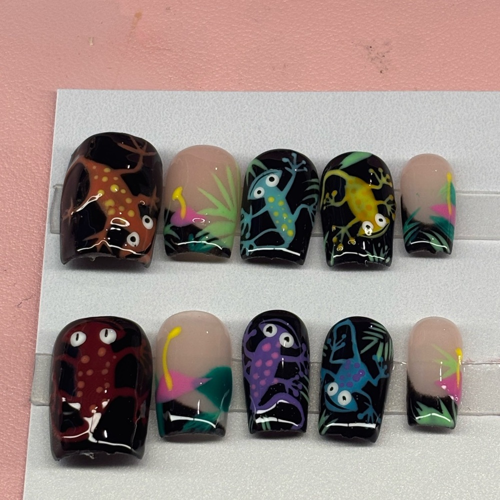 Colorful Gecko Nail Art Set